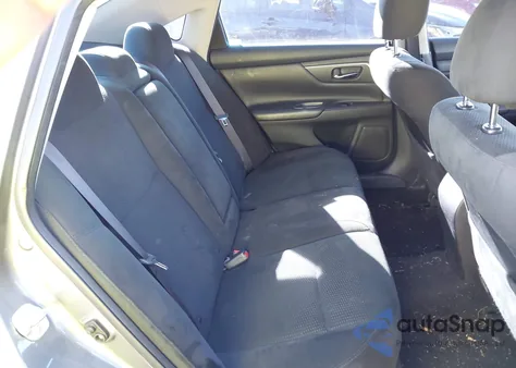 2015 Nissan Altima 2.5/2.5 S/2.5 Sl/2.5 Sv z USA, uszkodzony, nr VIN 1N4AL3AP3FC442860